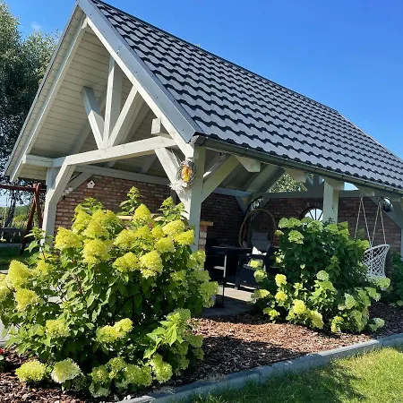 Pogodna Zagroda-dom Na Kaszubach&strefa Dom wakacyjny *